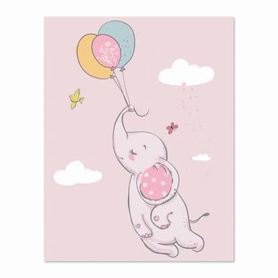 ELEFANTE CON GLOBOS