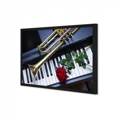 PIANO, TROMPETA Y ROSA