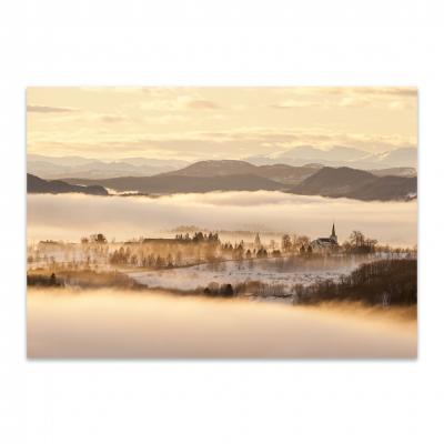 MONTAÑAS AL AMANECER